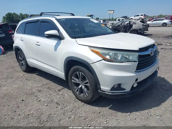 5TDKKRFH5GS158832 2016 TOYOTA HIGHLANDER - Image 1