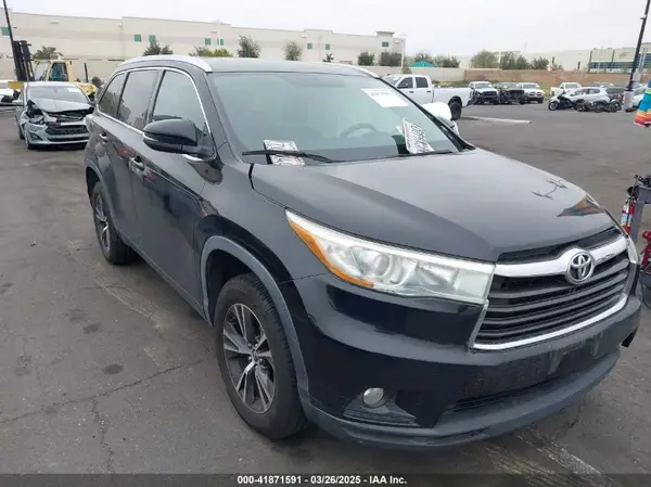 5TDKKRFH5GS175887 2016 TOYOTA HIGHLANDER - Image 1