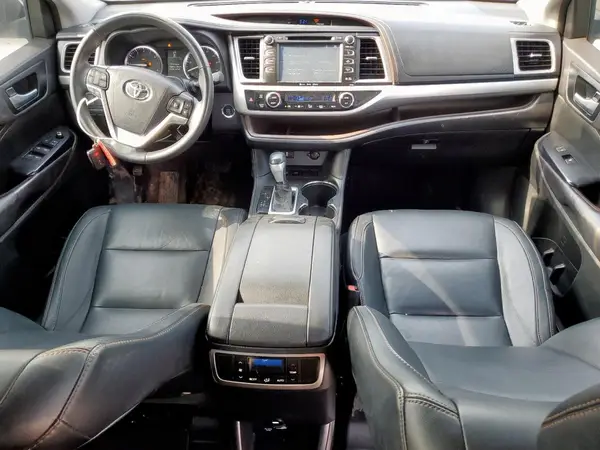 5TDKKRFH5GS500389 2016 TOYOTA HIGHLANDER - Image 8
