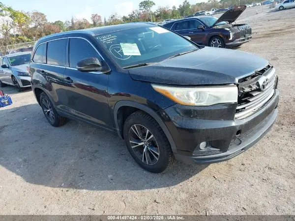 5TDKKRFH5GS500814 2016 TOYOTA HIGHLANDER - Image 1