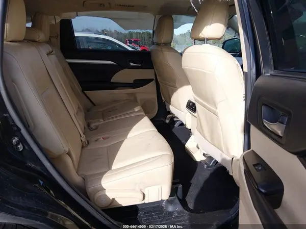 5TDKKRFH5GS501123 2016 TOYOTA HIGHLANDER - Image 8