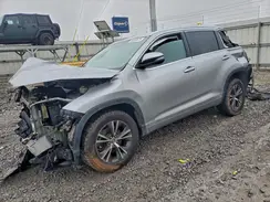 5TDKKRFH5GS502210 2016 TOYOTA HIGHLANDER