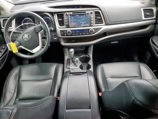 5TDKKRFH5GS503468 2016 TOYOTA HIGHLANDER - Image 8