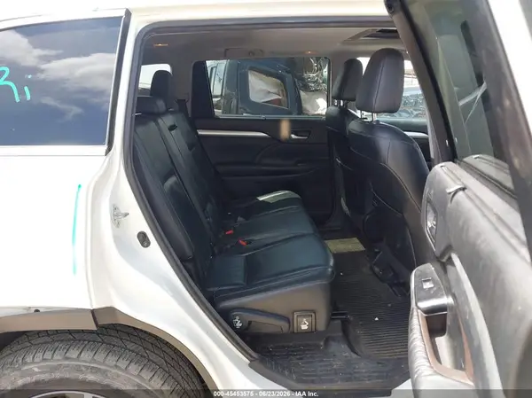 5TDKKRFH6GS127511 2016 TOYOTA HIGHLANDER - Image 8