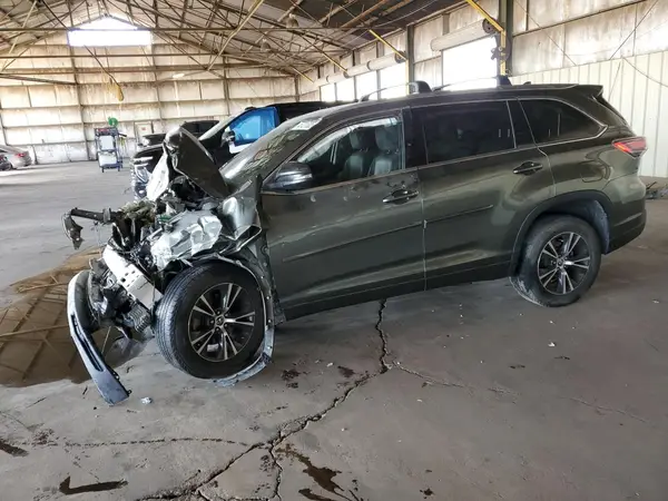 5TDKKRFH6GS128898 2016 TOYOTA HIGHLANDER - Image 1