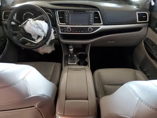 5TDKKRFH6GS128898 2016 TOYOTA HIGHLANDER - Image 8