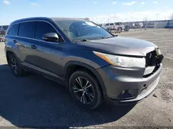 5TDKKRFH6GS141229 2016 TOYOTA HIGHLANDER