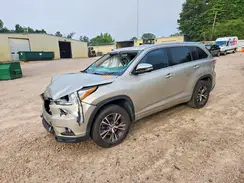 5TDKKRFH6GS143014 2016 TOYOTA HIGHLANDER
