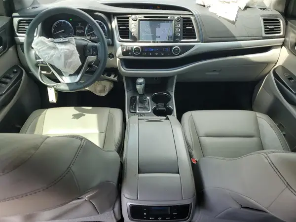 5TDKKRFH6GS143451 2016 TOYOTA HIGHLANDER - Image 8