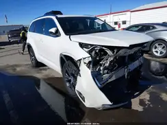 5TDKKRFH6GS148598 2016 TOYOTA HIGHLANDER