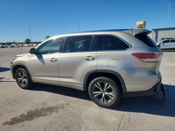 5TDKKRFH6GS149024 2016 TOYOTA HIGHLANDER - Image 2