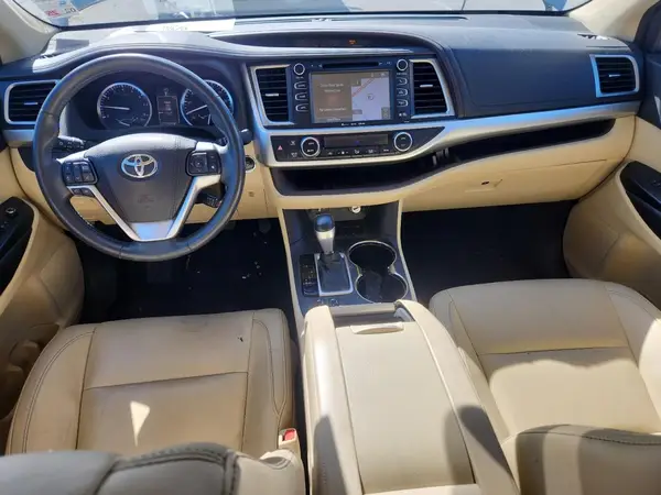 5TDKKRFH6GS149024 2016 TOYOTA HIGHLANDER - Image 8
