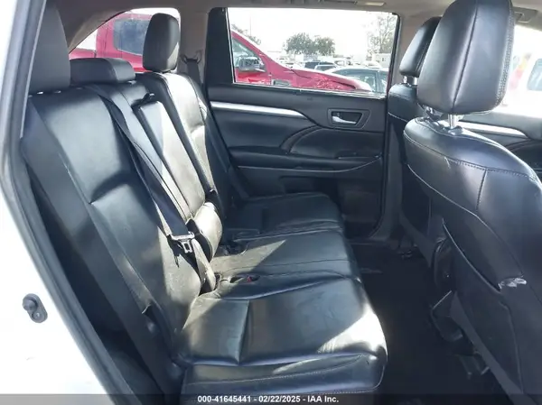5TDKKRFH6GS153011 2016 TOYOTA HIGHLANDER - Image 8