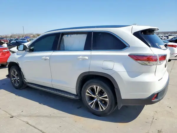 5TDKKRFH6GS153753 2016 TOYOTA HIGHLANDER - Image 2