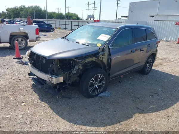 5TDKKRFH6GS155759 2016 TOYOTA HIGHLANDER - Image 2