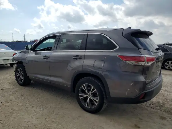 5TDKKRFH6GS160301 2016 TOYOTA HIGHLANDER - Image 2