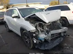 5TDKKRFH6GS161724 2016 TOYOTA HIGHLANDER