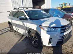 5TDKKRFH6GS163294 2016 TOYOTA HIGHLANDER