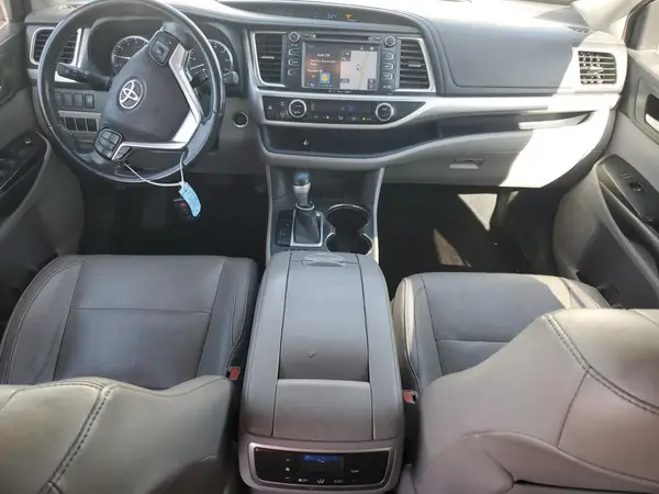 5TDKKRFH6GS176515 2016 TOYOTA HIGHLANDER - Image 8