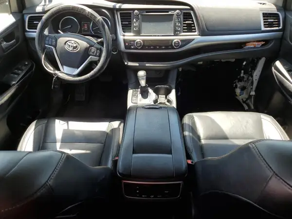 5TDKKRFH6GS176711 2016 TOYOTA HIGHLANDER - Image 8