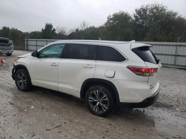 5TDKKRFH6GS183500 2016 TOYOTA HIGHLANDER - Image 2