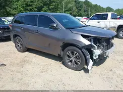 5TDKKRFH6GS502670 2016 TOYOTA HIGHLANDER