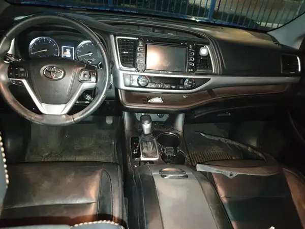 5TDKKRFH6GS504368 2016 TOYOTA HIGHLANDER - Image 8
