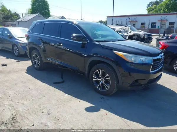 5TDKKRFH7GS141935 2016 TOYOTA HIGHLANDER - Image 1