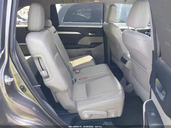 5TDKKRFH7GS142292 2016 TOYOTA HIGHLANDER - Image 8