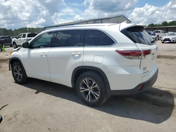 5TDKKRFH7GS153969 2016 TOYOTA HIGHLANDER - Image 2
