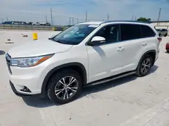 5TDKKRFH7GS159335 2016 TOYOTA HIGHLANDER
