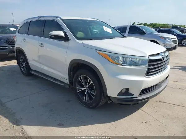 5TDKKRFH7GS163157 2016 TOYOTA HIGHLANDER - Image 1