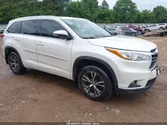 5TDKKRFH7GS164115 2016 TOYOTA HIGHLANDER