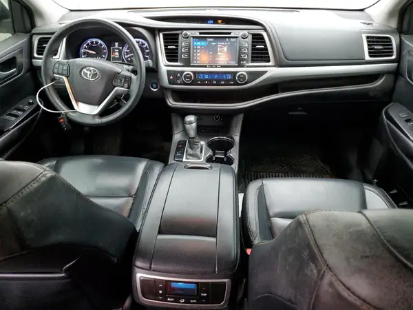 5TDKKRFH7GS174563 2016 TOYOTA HIGHLANDER - Image 8