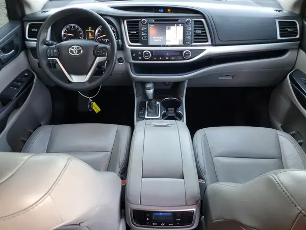 5TDKKRFH7GS176801 2016 TOYOTA HIGHLANDER - Image 8