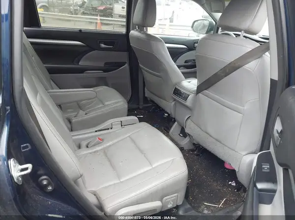 5TDKKRFH7GS180380 2016 TOYOTA HIGHLANDER - Image 8
