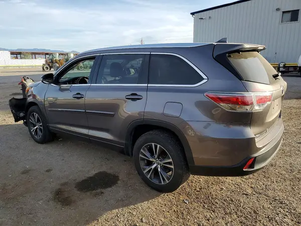 5TDKKRFH7GS506436 2016 TOYOTA HIGHLANDER - Image 2
