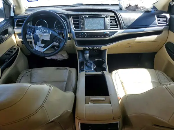 5TDKKRFH8GS125209 2016 TOYOTA HIGHLANDER - Image 8