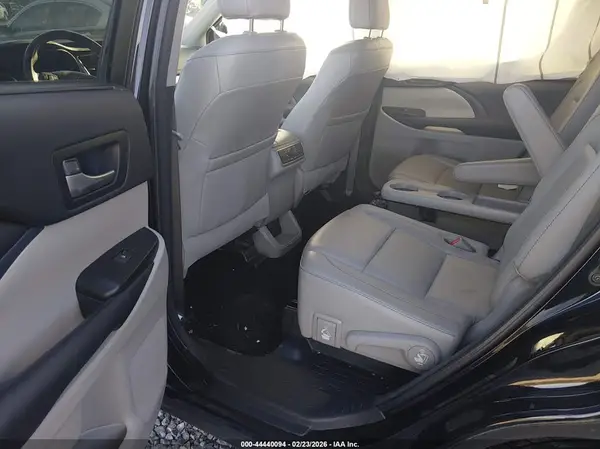 5TDKKRFH8GS126313 2016 TOYOTA HIGHLANDER - Image 8