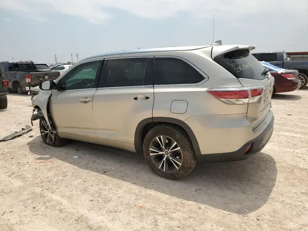 5TDKKRFH8GS132029 2016 TOYOTA HIGHLANDER - Image 2