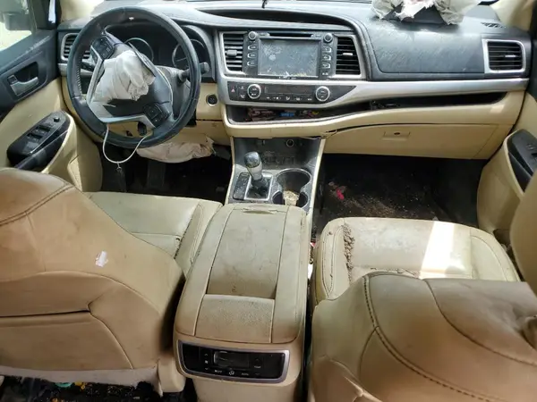 5TDKKRFH8GS132029 2016 TOYOTA HIGHLANDER - Image 8