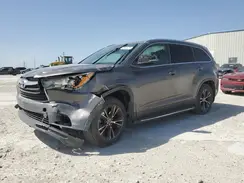 5TDKKRFH8GS134993 2016 TOYOTA HIGHLANDER