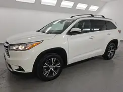 5TDKKRFH8GS135979 2016 TOYOTA HIGHLANDER