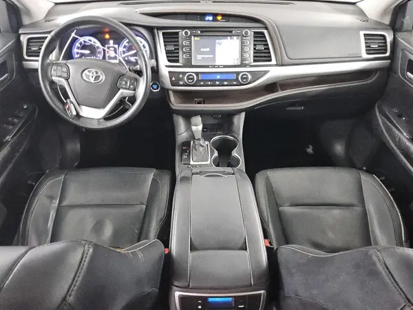 5TDKKRFH8GS135979 2016 TOYOTA HIGHLANDER - Image 8