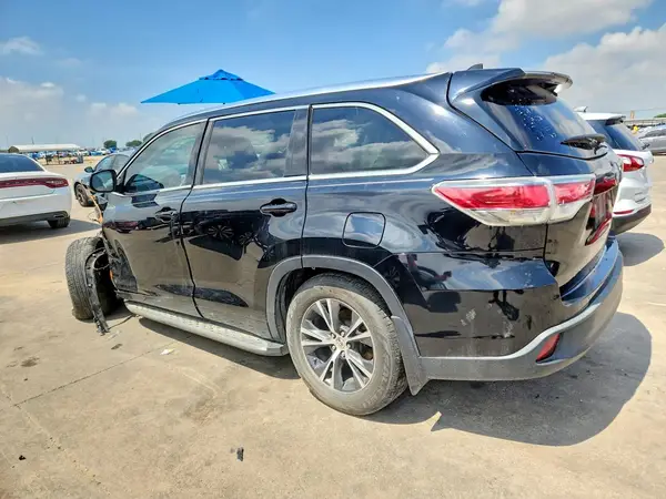 5TDKKRFH8GS142964 2016 TOYOTA HIGHLANDER - Image 2