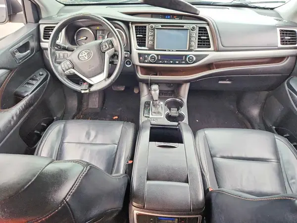 5TDKKRFH8GS143659 2016 TOYOTA HIGHLANDER - Image 8