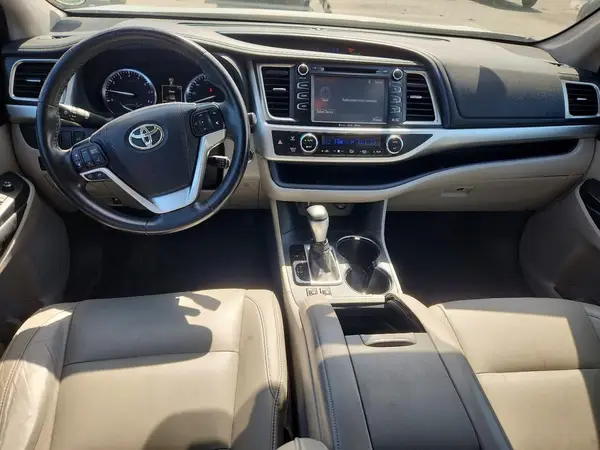 5TDKKRFH8GS151986 2016 TOYOTA HIGHLANDER - Image 8