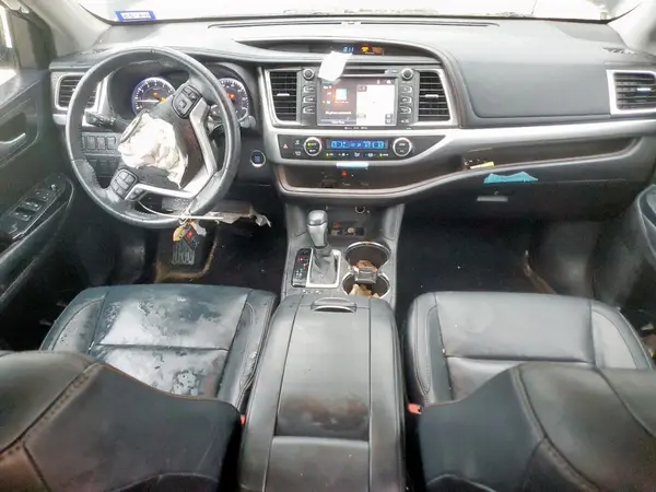 5TDKKRFH8GS153091 2016 TOYOTA HIGHLANDER - Image 8