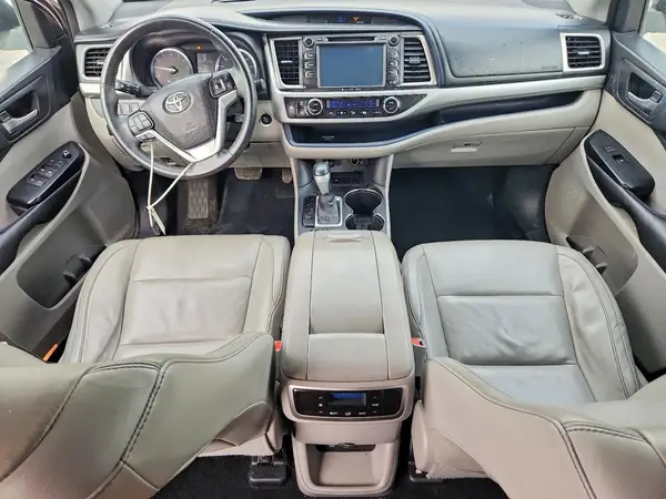 5TDKKRFH8GS164432 2016 TOYOTA HIGHLANDER - Image 8