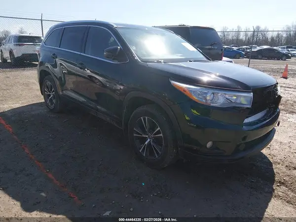5TDKKRFH8GS501732 2016 TOYOTA HIGHLANDER - Image 1